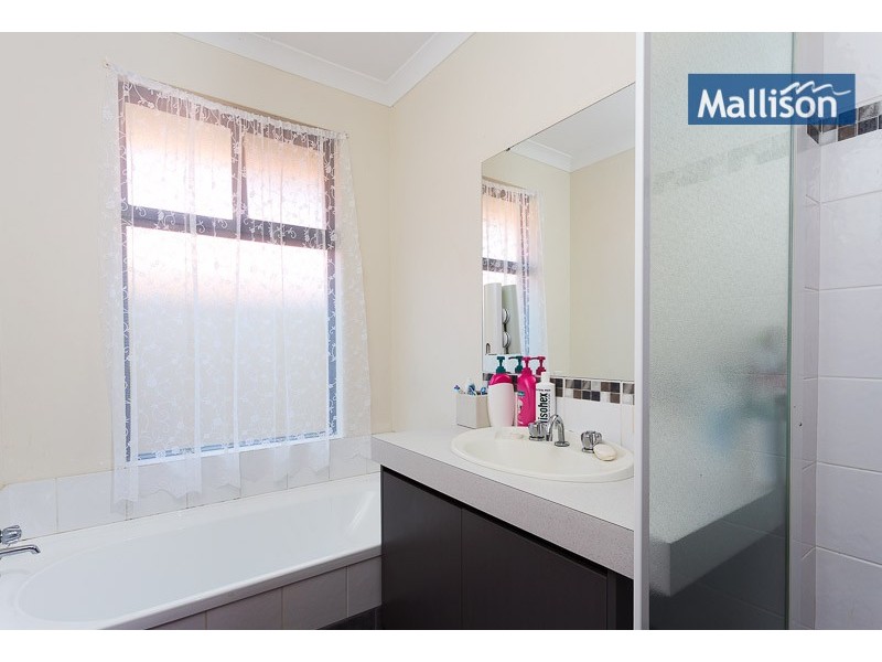 5 Gorman Place, Calista WA 6167