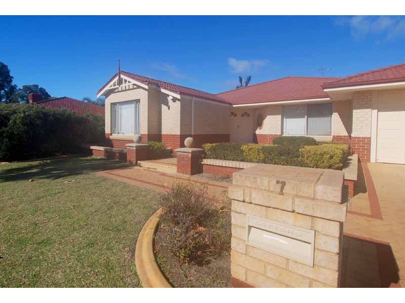 7 Orkney Crescent, Canning Vale WA 6155