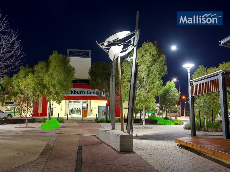 16 Panton Drive, Success WA 6164