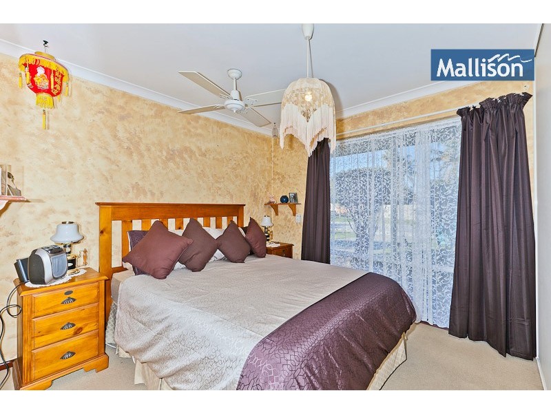 130 Grovelands Drive, Camillo WA 6111