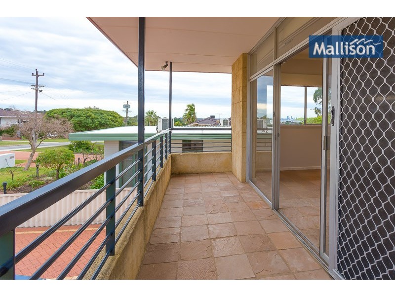 36 Joiner Street, Melville WA 6156