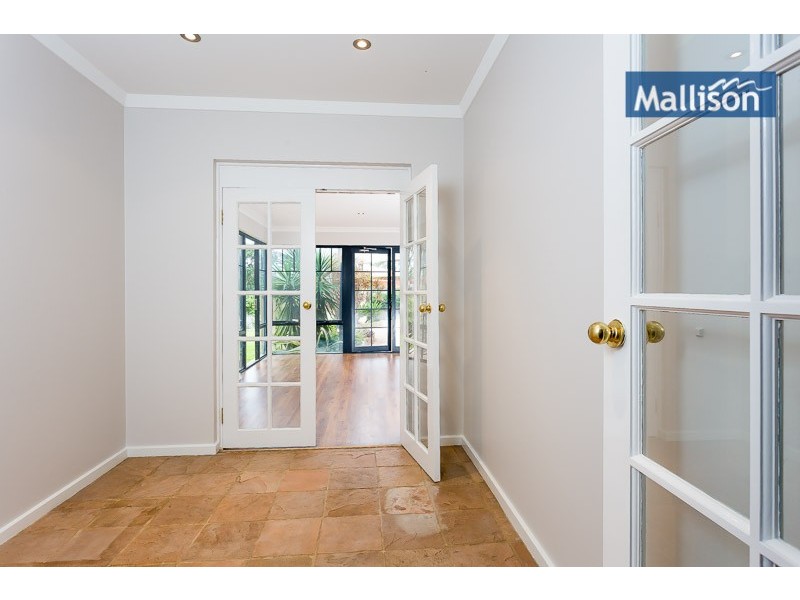 36 Joiner Street, Melville WA 6156