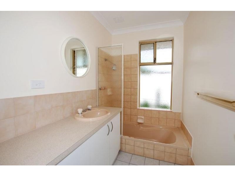 8 Cicada Court, Huntingdale WA 6110