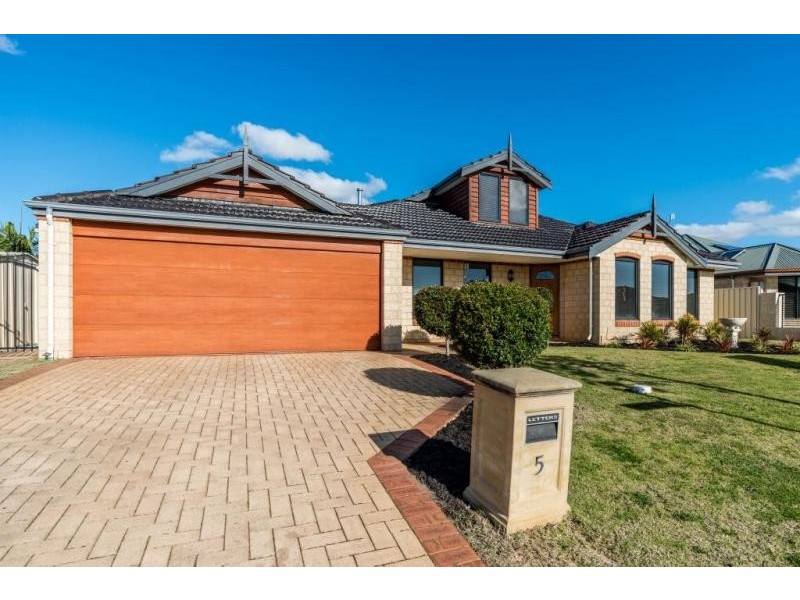 5 Weddell Close, Canning Vale WA 6155