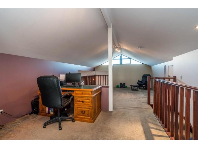 5 Weddell Close, Canning Vale WA 6155