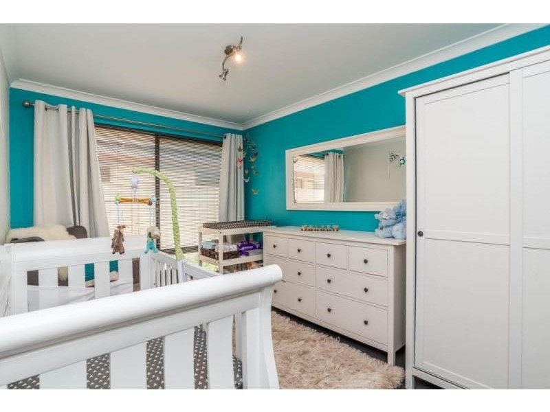 5 Weddell Close, Canning Vale WA 6155