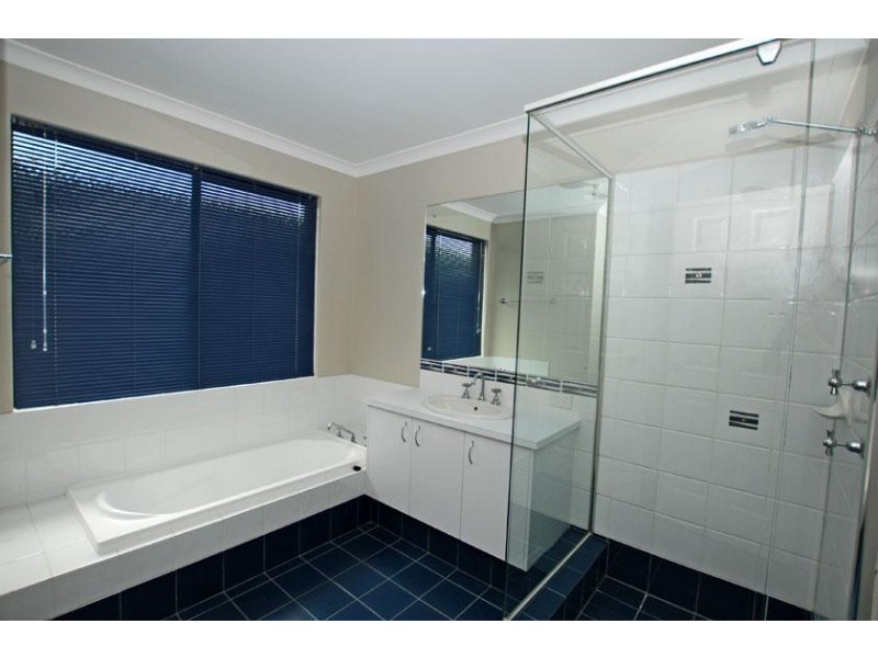 6 Elmore Way, High Wycombe WA 6057