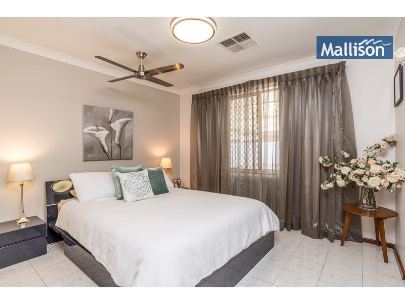 48 Colonial Drive, Bibra Lake WA 6163