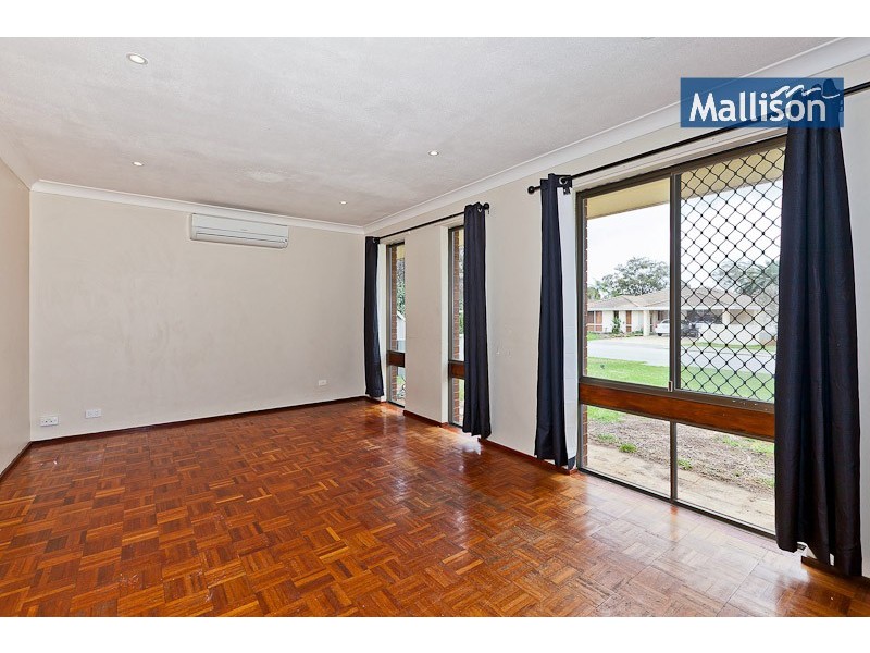 54 Jacqueline Drive, Thornlie WA 6108