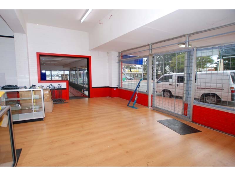 B/52 Fourth Road, Armadale WA 6112