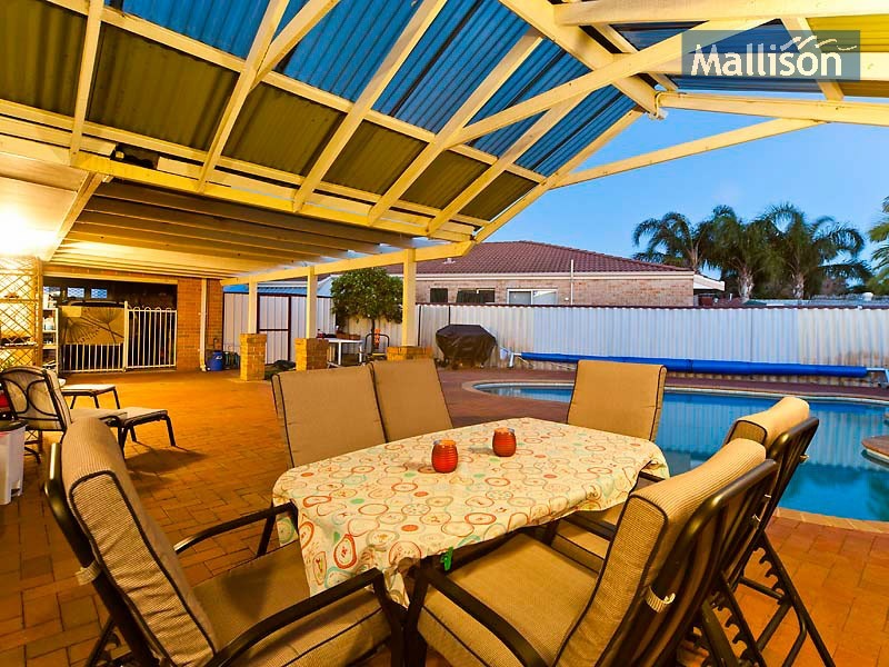 6 The Cove, Canning Vale WA 6155