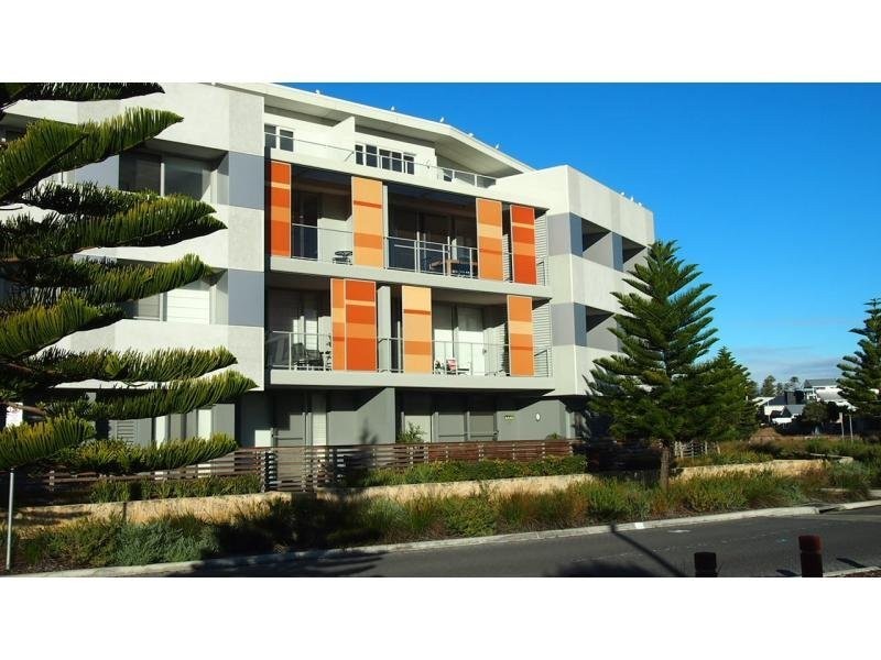 15/40 South Beach Promenade, South Fremantle WA 6162