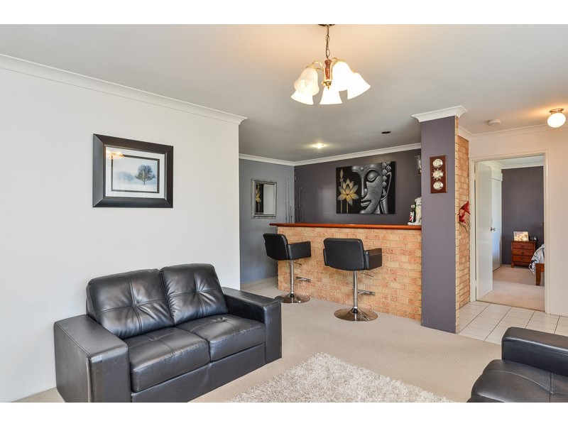 20 Jooleen Way, Thornlie WA 6108