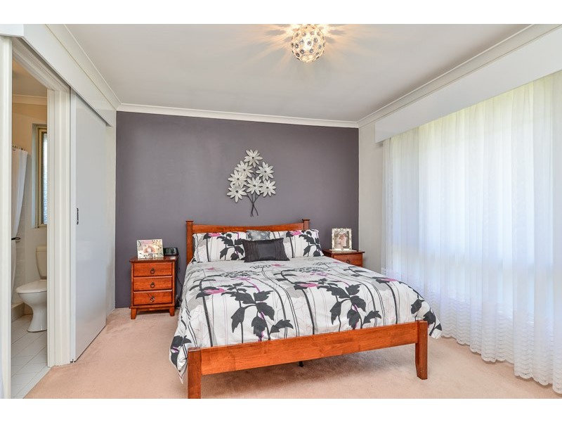 20 Jooleen Way, Thornlie WA 6108
