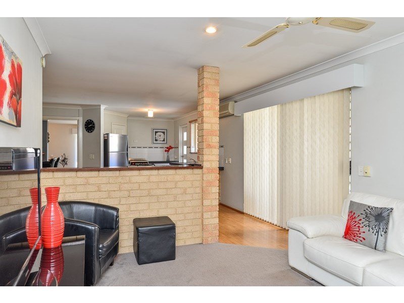 20 Jooleen Way, Thornlie WA 6108