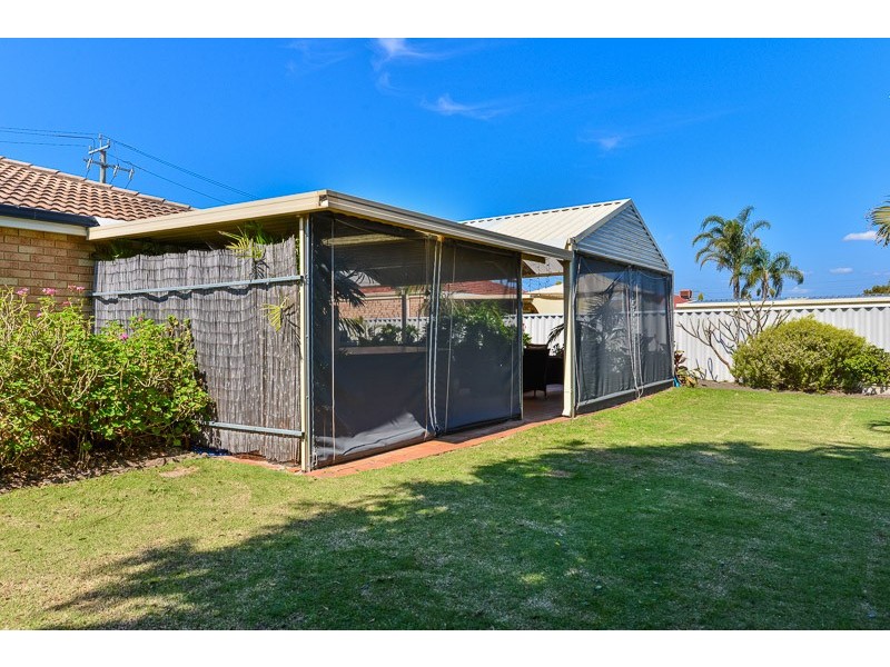 20 Jooleen Way, Thornlie WA 6108