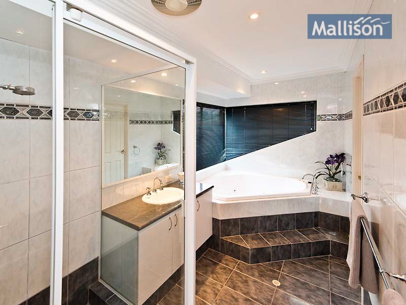 46 Alexandria Blvd, Canning Vale WA 6155