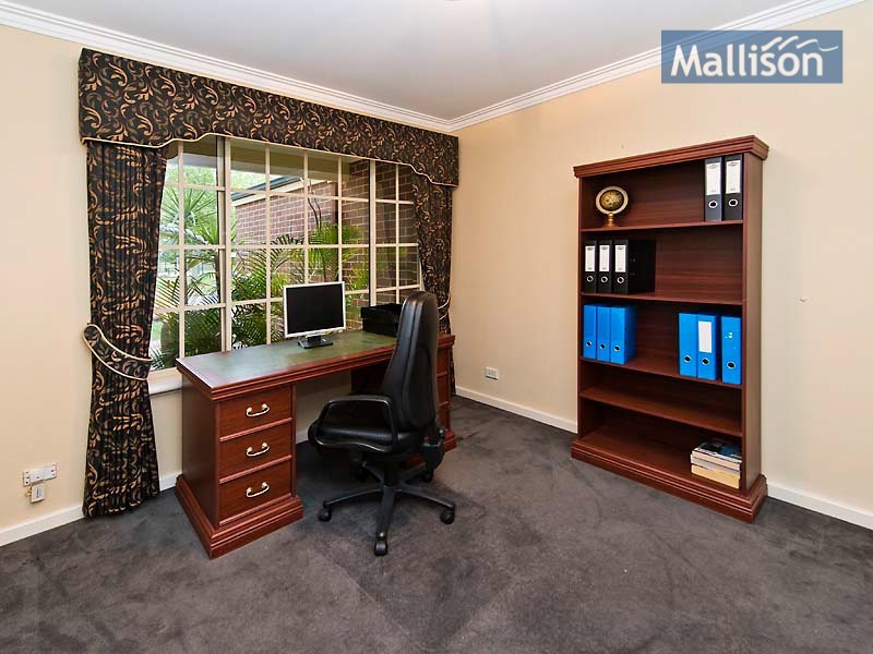 46 Alexandria Blvd, Canning Vale WA 6155