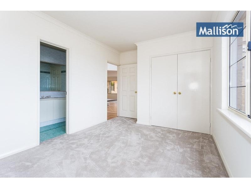 9 Fardon Tor, Winthrop WA 6150