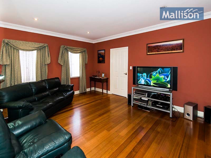 3A Moness Place, Shelley WA 6148