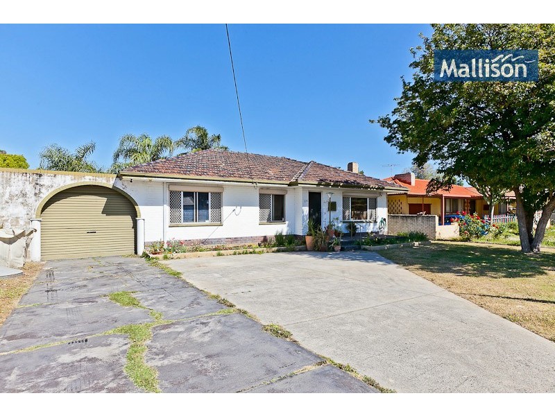 34 Yale Road, Thornlie WA 6108