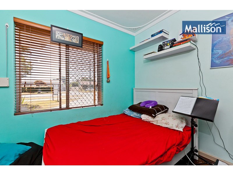 34 Yale Road, Thornlie WA 6108