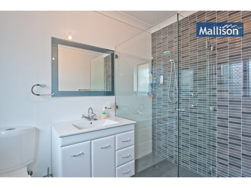 18 Ambassador Court, Thornlie WA 6108