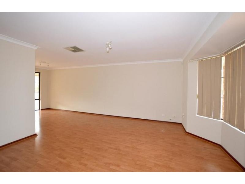 18 Osprey Drive, Yangebup WA 6164