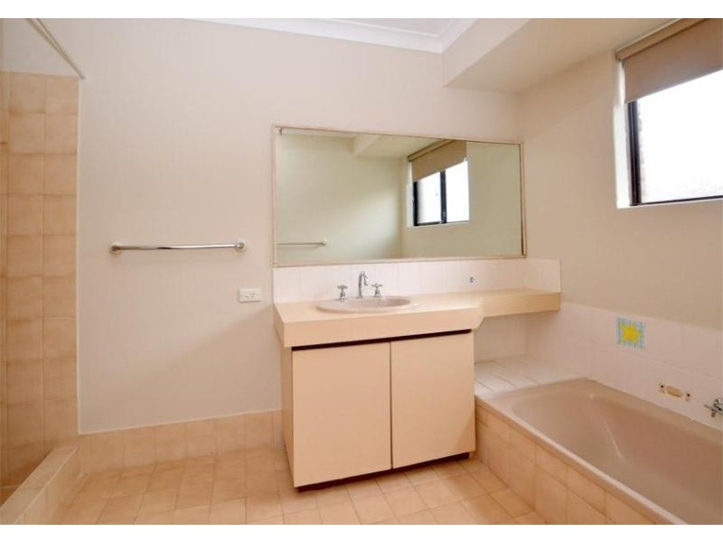 18 Osprey Drive, Yangebup WA 6164