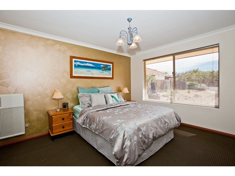 12 Wilfred Road, Canning Vale WA 6155