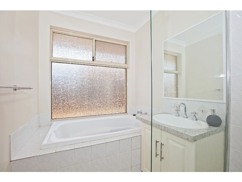 12 Wilfred Road, Canning Vale WA 6155