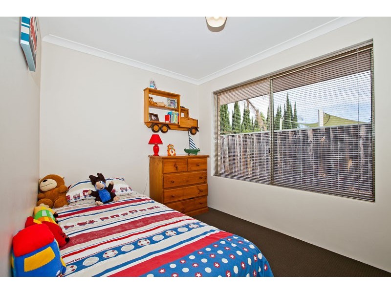 12 Wilfred Road, Canning Vale WA 6155