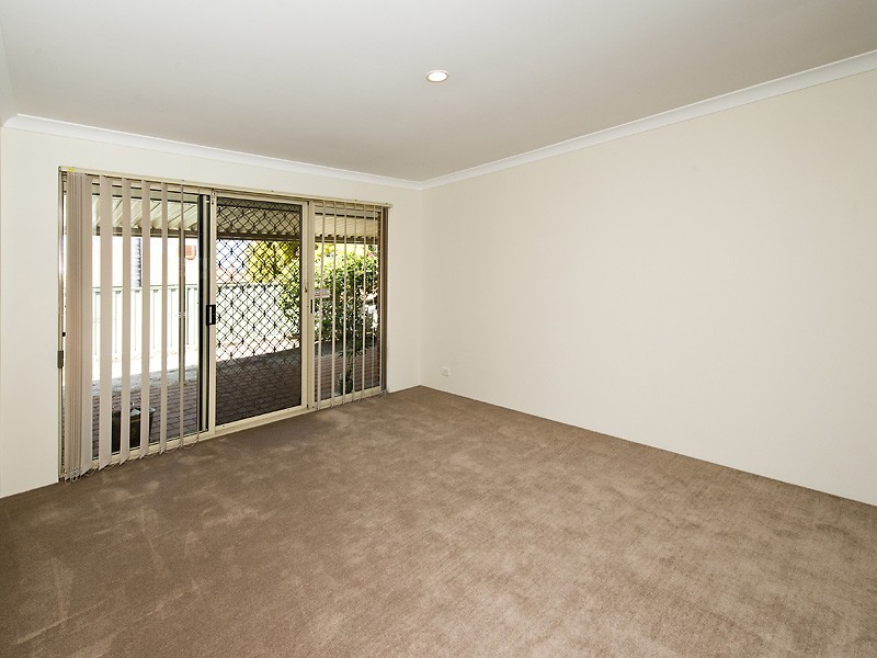 33 Treetop Circle, Canning Vale WA 6155