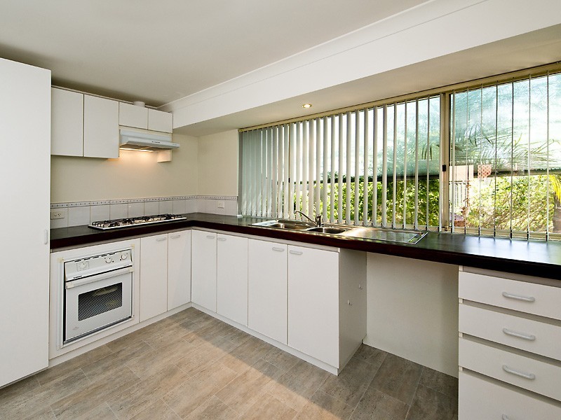 33 Treetop Circle, Canning Vale WA 6155