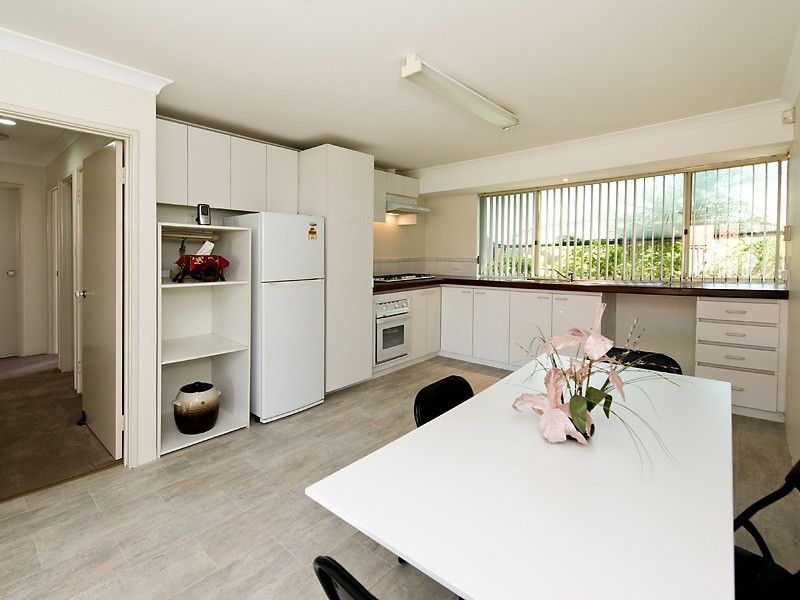 33 Treetop Circle, Canning Vale WA 6155