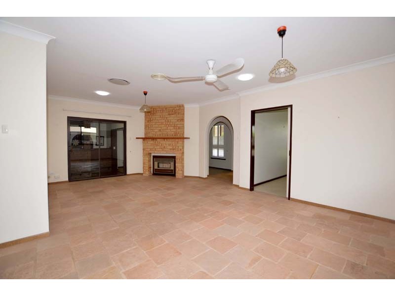 35 Leichhardt Street, Bull Creek WA 6149