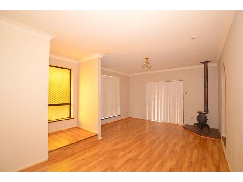 22a Chevalier Way, Thornlie WA 6108