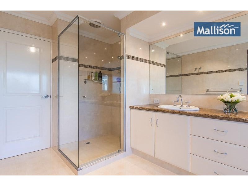 33 Giudice Way, Yangebup WA 6164