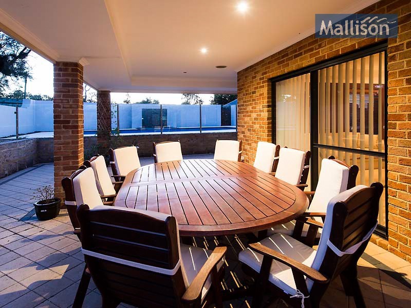 7 The Dell, Canning Vale WA 6155