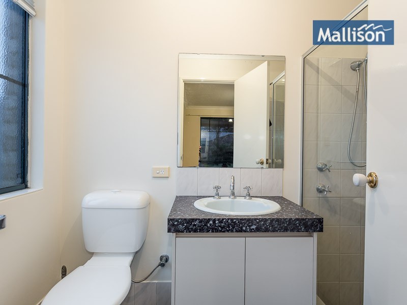 19 Doherty Heights, Parmelia WA 6167