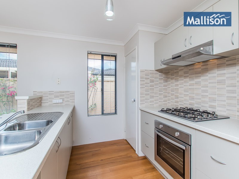 19 Dewsbury Drive, Bertram WA 6167