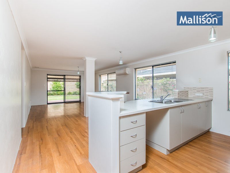 19 Dewsbury Drive, Bertram WA 6167