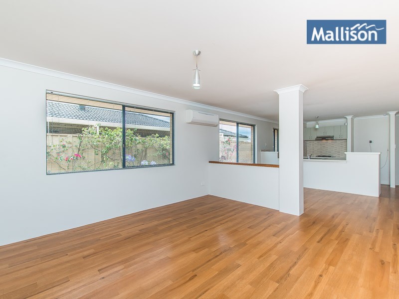 19 Dewsbury Drive, Bertram WA 6167