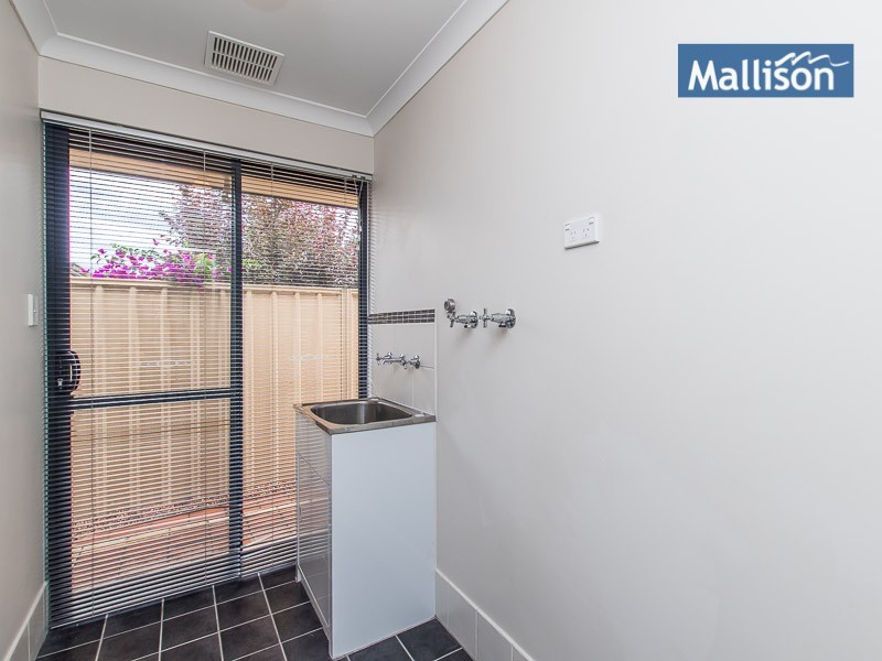 19 Dewsbury Drive, Bertram WA 6167