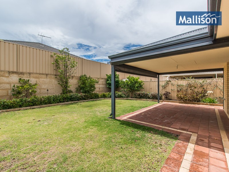 19 Dewsbury Drive, Bertram WA 6167
