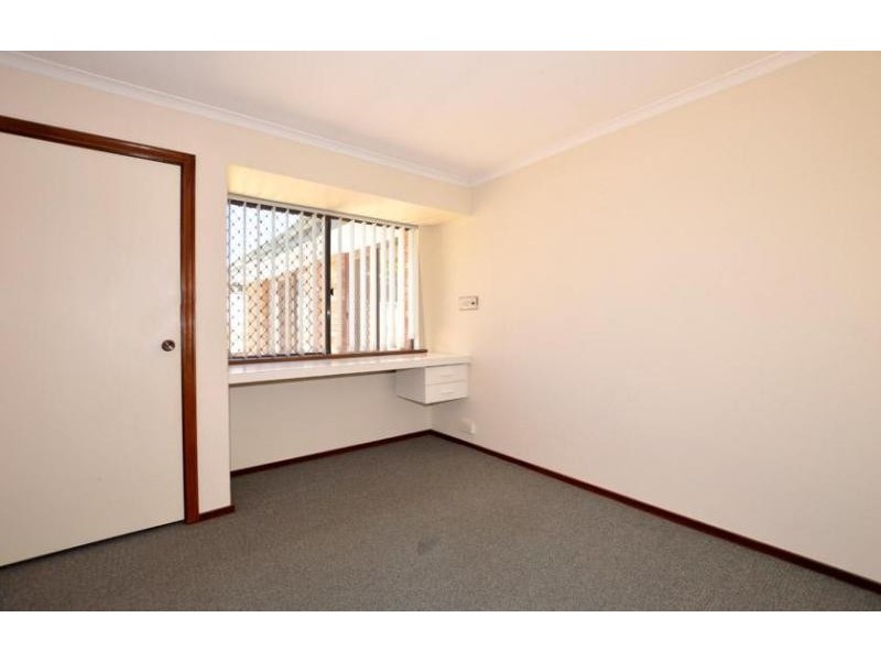21 Marcus Avenue, Booragoon WA 6154