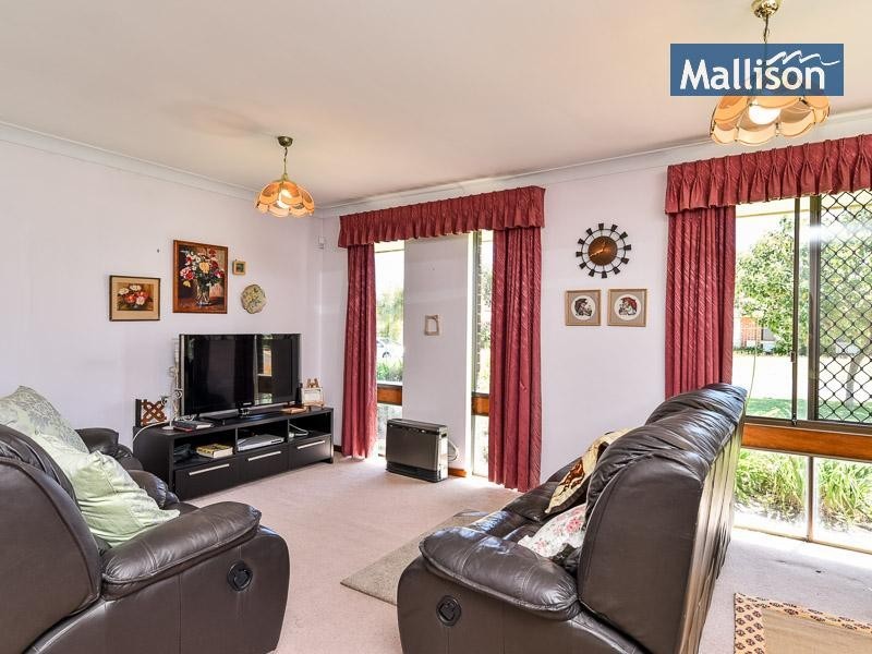 7 Levine Court, Thornlie WA 6108