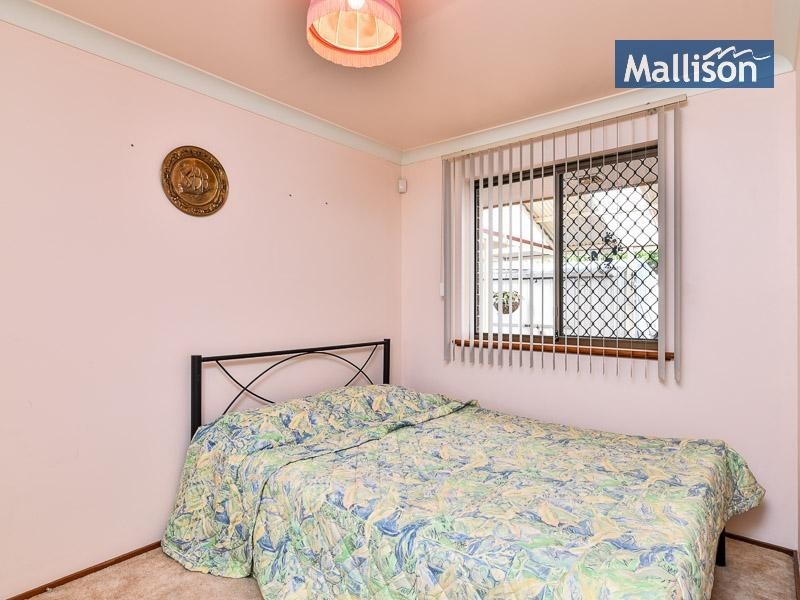 7 Levine Court, Thornlie WA 6108