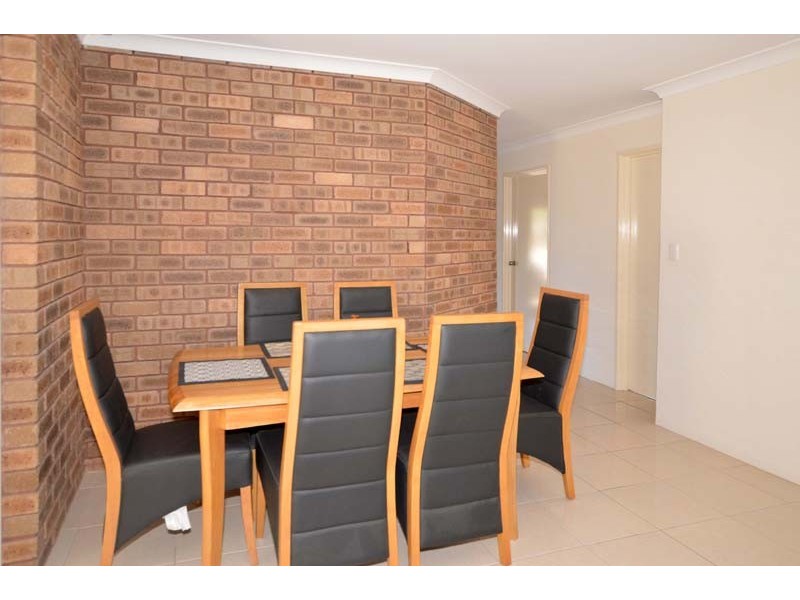 4 Bomaria Close, South Lake WA 6164