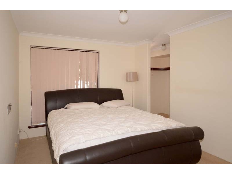 4 Bomaria Close, South Lake WA 6164